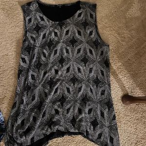 Gorgeous sleeveless blingy sleeveless tunic top